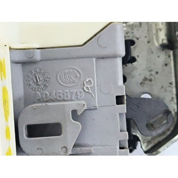 Recambio de cerradura puerta trasera derecha para audi q5 (8rb) 2.0 tdi quattro referencia OEM IAM A046879 M12790 