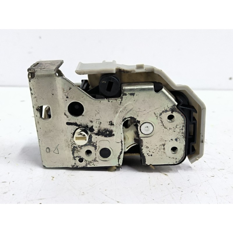 Recambio de cerradura puerta trasera izquierda para lancia ypsilon (312_) 1.2 (312.pxa1a, 312.yxa1a) referencia OEM IAM 51926059