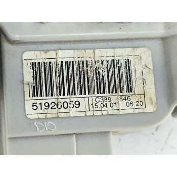 Recambio de cerradura puerta trasera izquierda para lancia ypsilon (312_) 1.2 (312.pxa1a, 312.yxa1a) referencia OEM IAM 51926059