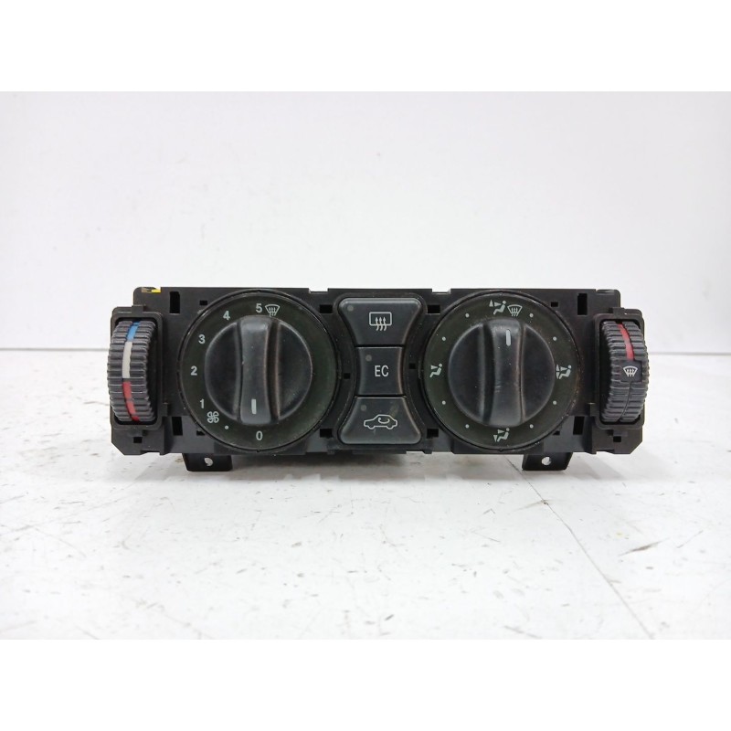 Recambio de mando calefaccion / aire acondicionado para mercedes-benz clase c (w202) c 180 (202.018) referencia OEM IAM 21083020