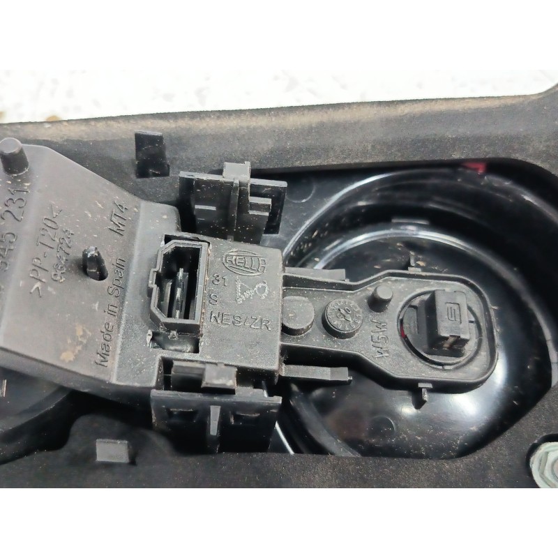 PILOTO TRASERO IZQUIERDO INTERIOR 6L5945107