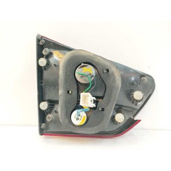 Recambio de piloto trasero derecho interior para kia carens iv 1.7 crdi referencia OEM IAM 92404A4010  