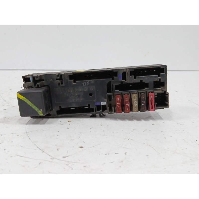 CAJA RELES / FUSIBLES
