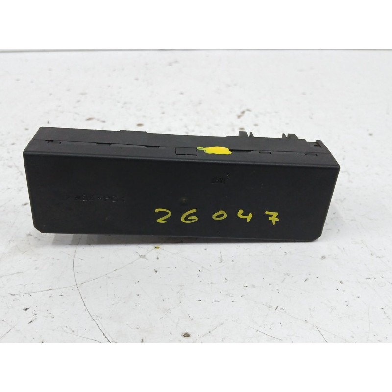 CAJA RELES / FUSIBLES