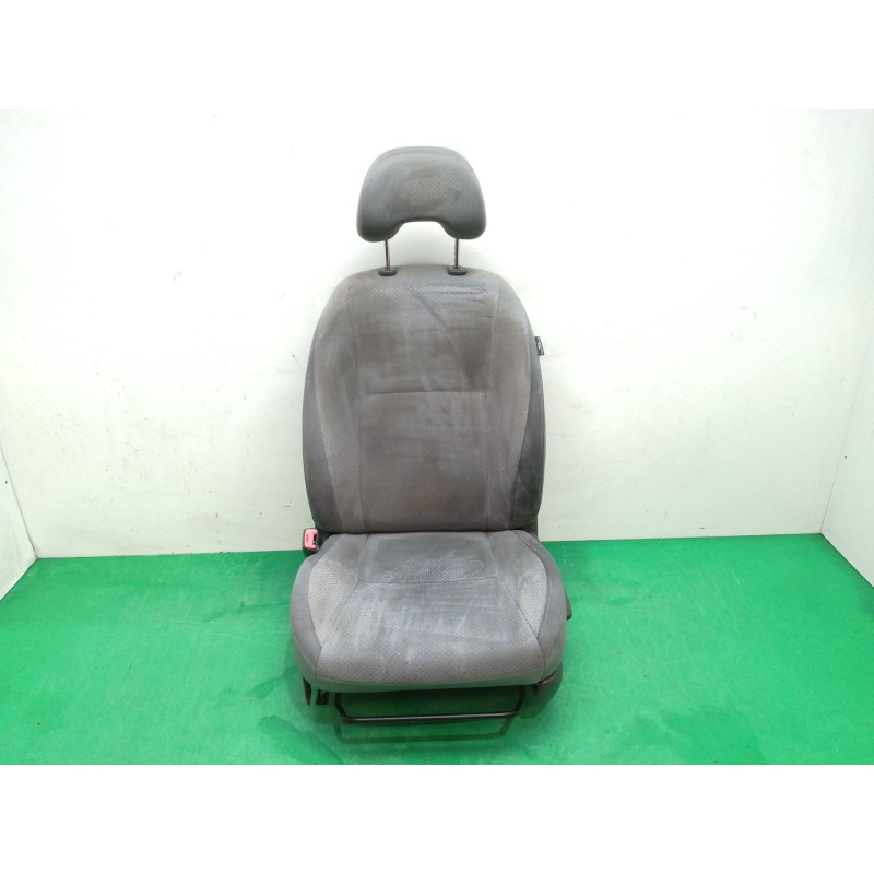 Recambio de asiento delantero izquierdo para toyota prius (nhw20) 1.5 cat referencia OEM IAM   
