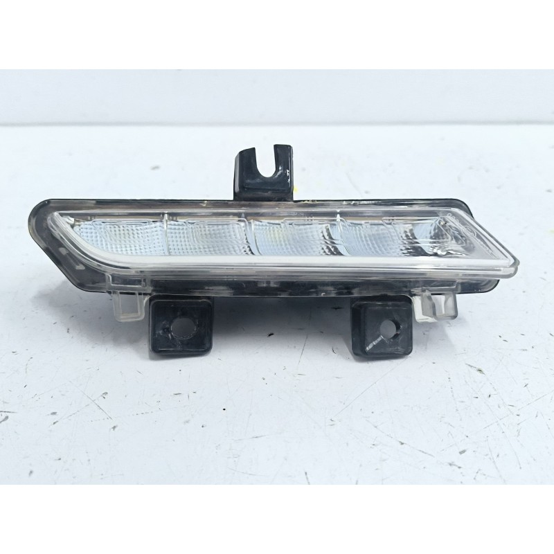 Recambio de piloto delantero derecho para renault clio iv (bh_) 1.2 16v referencia OEM IAM 89208541  