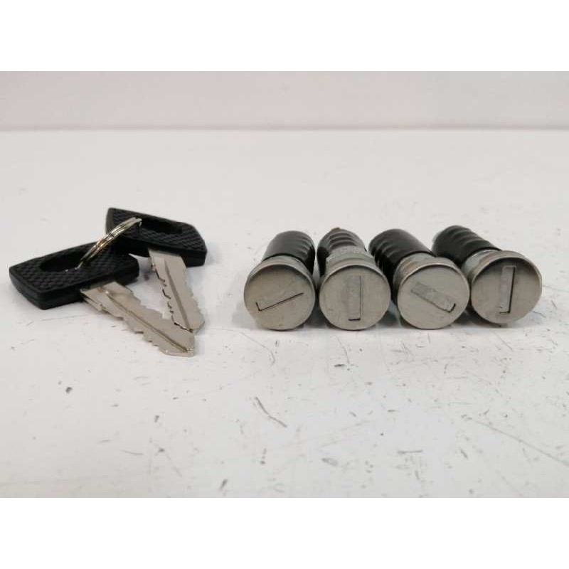Recambio de juego bombines para mercedes-benz vito (w638) caja cerrada 110 d  (638.074) referencia OEM IAM A6707600105  