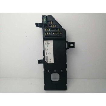 Recambio de caja reles / fusibles para opel vectra c caravan elegance referencia OEM IAM 13181984  