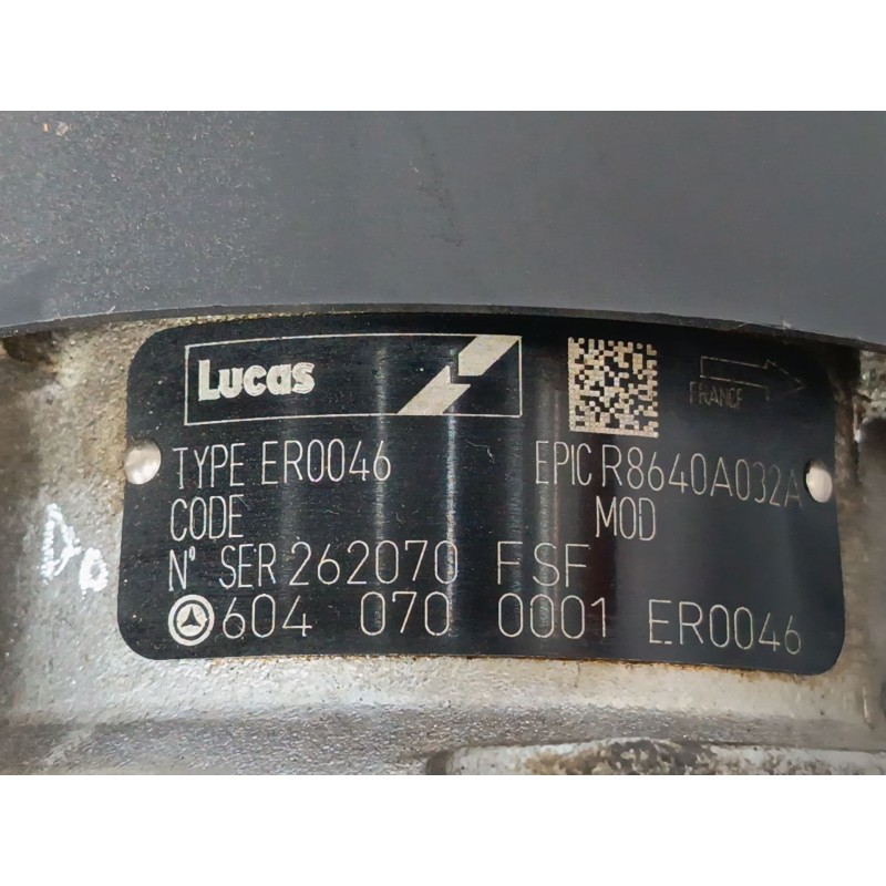 BOMBA INYECCION R8640A032A