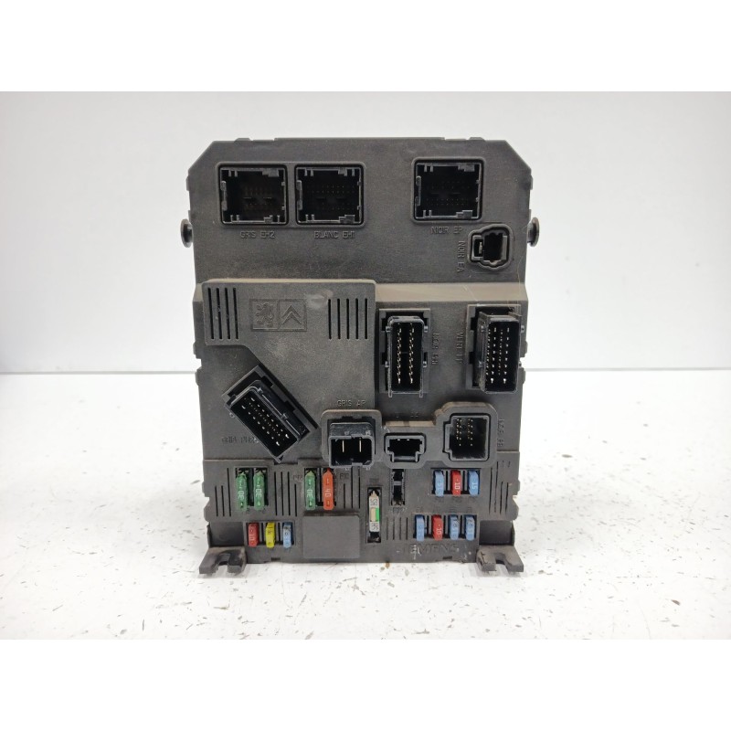 Recambio de caja reles / fusibles para peugeot 206 hatchback (2a/c) 1.4 hdi eco 70 referencia OEM IAM 9653667880  