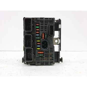 Recambio de caja reles / fusibles para peugeot 407 (6d_) 2.0 hdi 135 (6drhrh, 6drhre, 6drhrg, 6drhrj) referencia OEM IAM 9656086