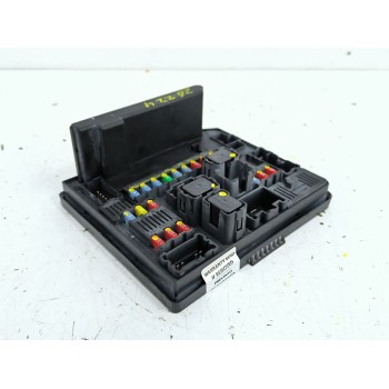 Recambio de caja reles / fusibles para nissan qashqai i (j10, nj10) 1.5 dci referencia OEM IAM 284B7JD000  