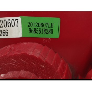 Recambio de piloto trasero izquierdo para peugeot 206+ básico referencia OEM IAM 9685618280  