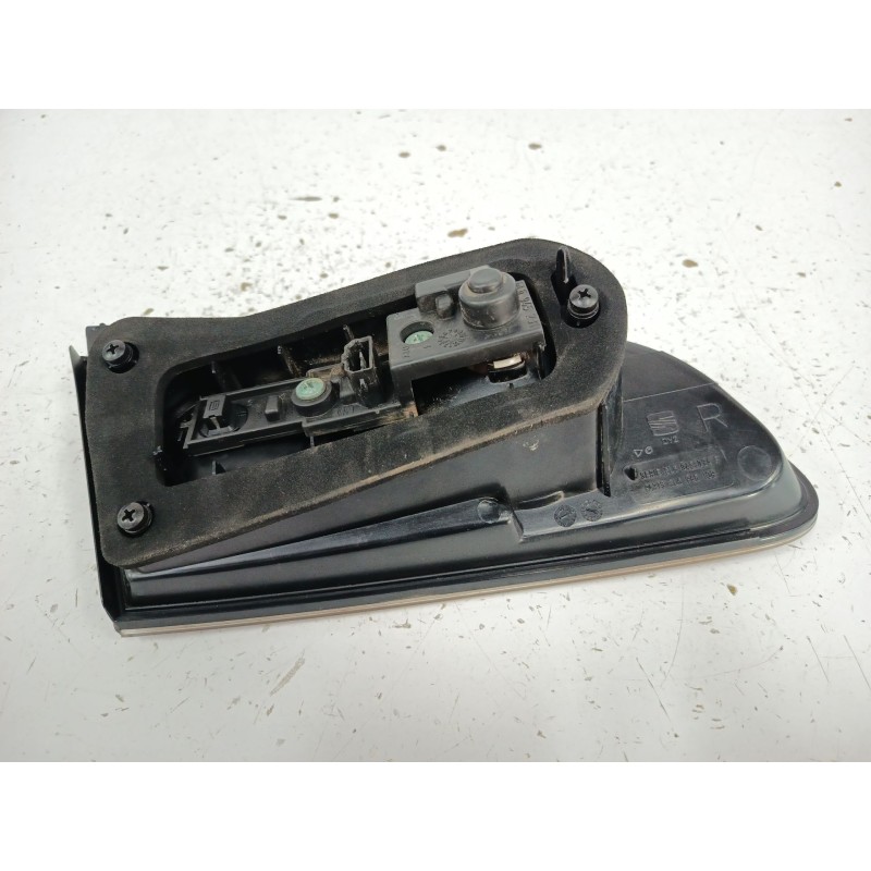 PILOTO TRASERO DERECHO INTERIOR 6L6945108
