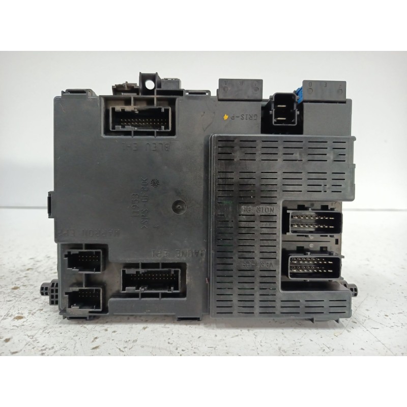 Recambio de caja reles / fusibles para citroën xsara (n1) 1.6 16v referencia OEM IAM 9650913880 16199401 
