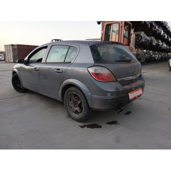 opel astra h (a04) del año 2004