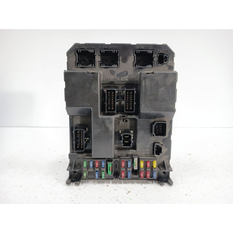 Recambio de caja reles / fusibles para seat leon (1m1) 1.9 tdi referencia OEM IAM 9651197080 9651197780 