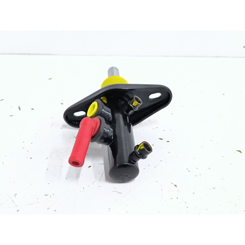 Recambio de bomba freno para nissan trade caja/chasis 3.0 d referencia OEM IAM   