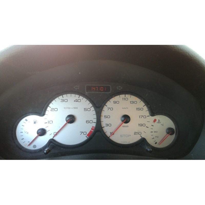 PEUGEOT 206 Hatchback (2A/C) 2003