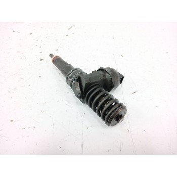 Recambio de inyector para volkswagen polo iv (9n_, 9a_) 1.4 tdi referencia OEM IAM 038130073BL  
