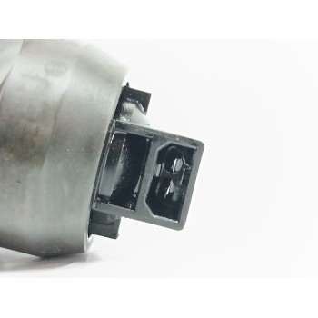Recambio de inyector para volkswagen polo iv (9n_, 9a_) 1.4 tdi referencia OEM IAM 038130073BL  