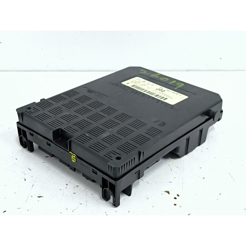 CAJA RELES / FUSIBLES