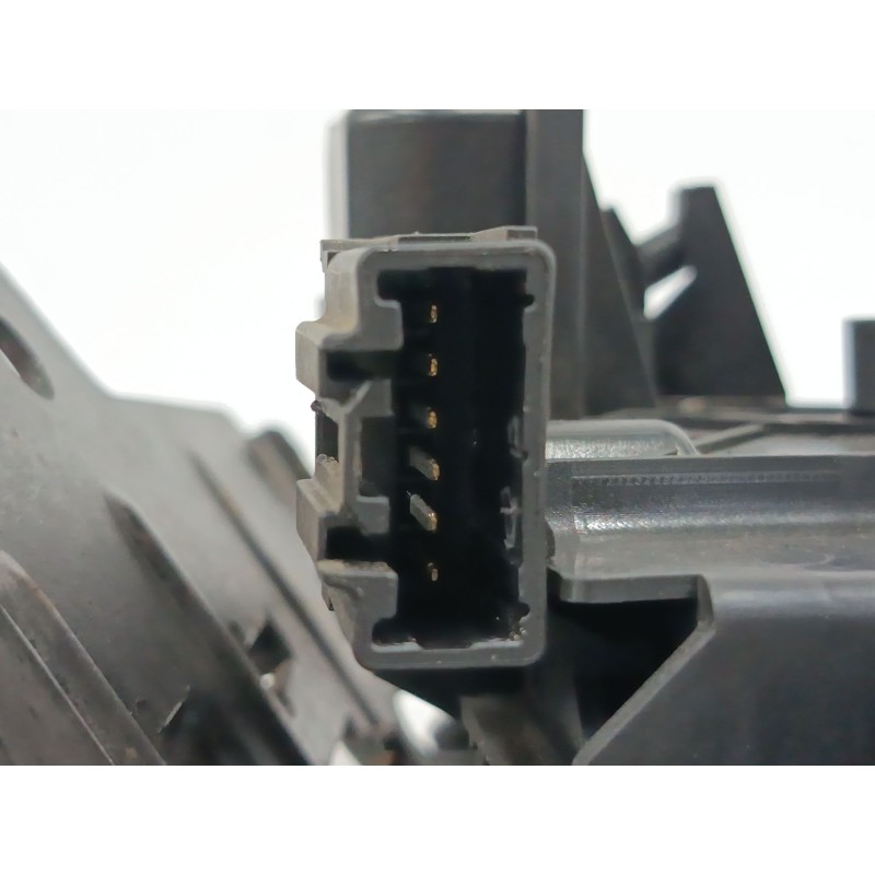 CERRADURA MALETERO / PORTON