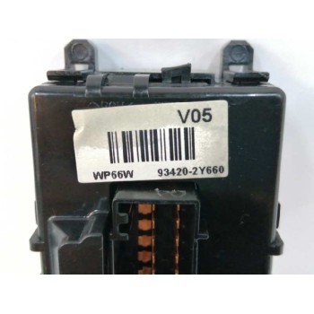 Recambio de mando limpia para hyundai i40 1.7 crdi cat referencia OEM IAM 934202Y660  