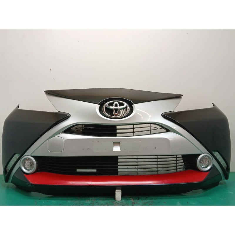 Recambio de paragolpes delantero para toyota aygo (_b4_) 1.0 (kgb40) referencia OEM IAM 521190H918  