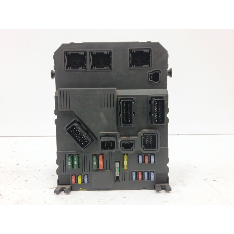 Recambio de caja reles / fusibles para peugeot 206 hatchback (2a/c) 1.4 i referencia OEM IAM 9653667680  