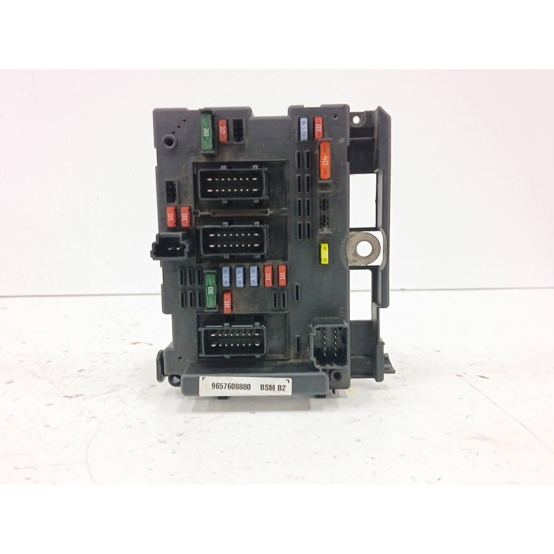 Recambio de caja reles / fusibles para peugeot 206 hatchback (2a/c) 1.4 i referencia OEM IAM 9657608880  