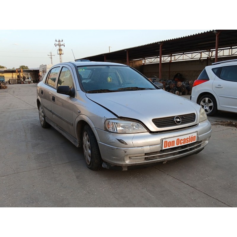 opel astra g hatchback (t98) del año 2001