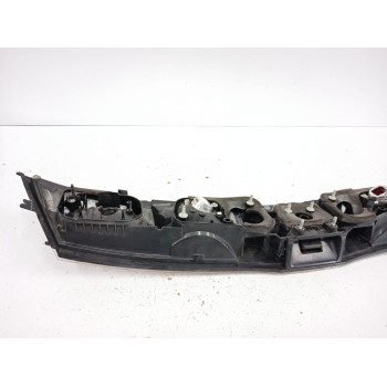 Recambio de piloto trasero central para honda civic viii hatchback (fn, fk) 2.2 ctdi (fk3) referencia OEM IAM 33701SMGG04  
