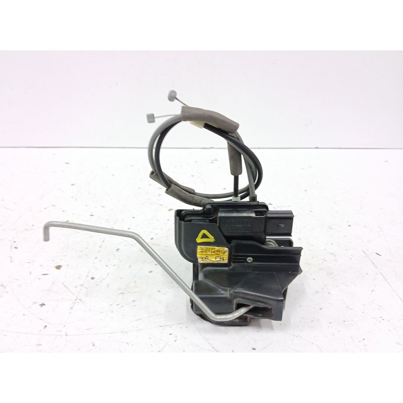 CERRADURA PUERTA DELANTERA DERECHA