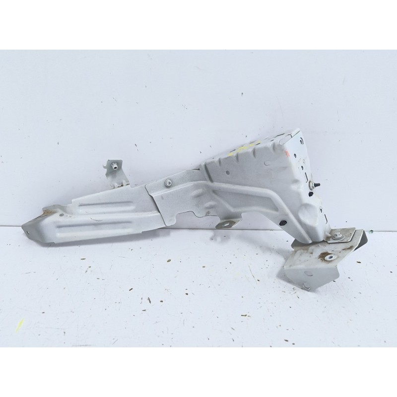 Recambio de moldura para volvo xc40 (536) d3 referencia OEM IAM 31457752  
