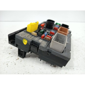 Recambio de caja reles / fusibles para peugeot 308 i (4a_, 4c_) 1.6 hdi referencia OEM IAM 9675878480  