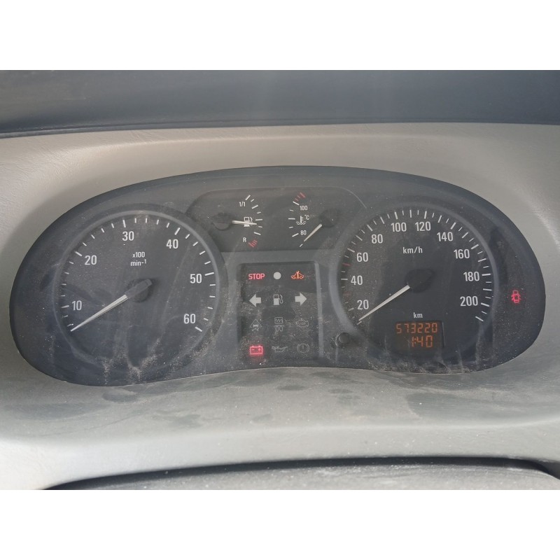 OPEL VIVARO A Furgoneta (X83) 2004