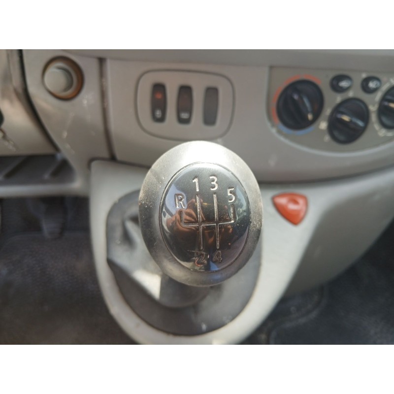 OPEL VIVARO A Furgoneta (X83) 2004