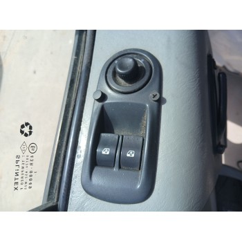 opel vivaro a furgoneta (x83) del año 2004