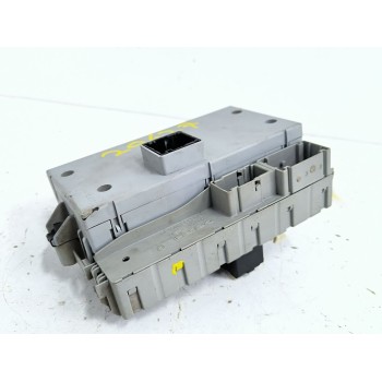 Recambio de caja reles / fusibles para fiat punto (188_) 1.2 60 (188.030, .050, .130, .150, .230, .250) referencia OEM IAM 51744