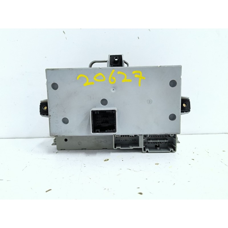 CAJA RELES / FUSIBLES