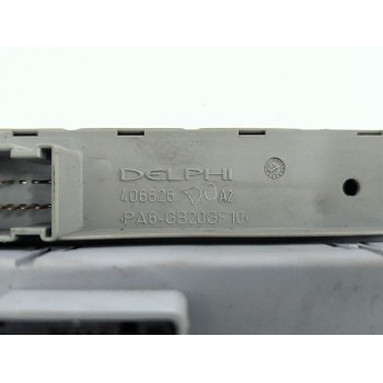 Recambio de caja reles / fusibles para fiat punto (188_) 1.2 60 (188.030, .050, .130, .150, .230, .250) referencia OEM IAM 51744