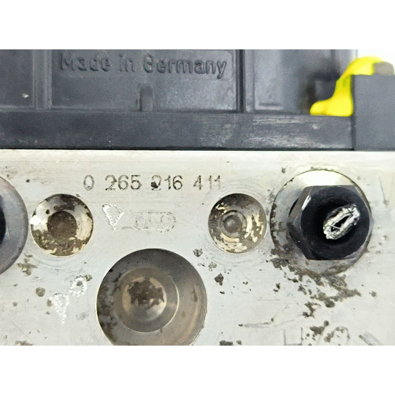 ABS 8E0614111