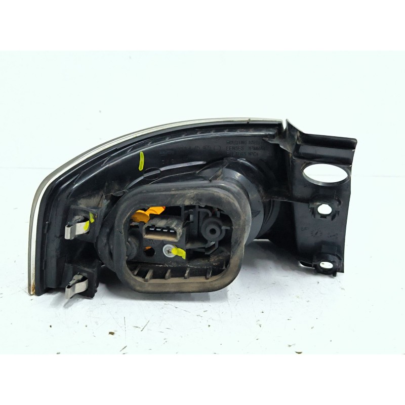 PILOTO TRASERO DERECHO 6L6945096