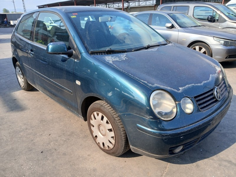 VOLKSWAGEN POLO (9N1)