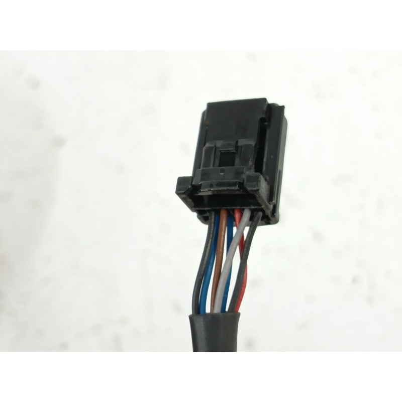 RETROVISOR IZQUIERDO
