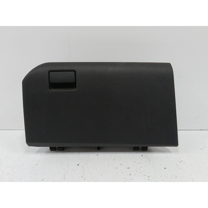 Recambio de guantera para toyota auris (_e18_) 1.4 d-4d (nde180_) referencia OEM IAM 5555002290 5555102270 5555202230