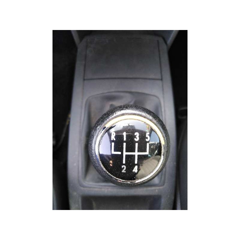 VOLKSWAGEN POLO IV (9N_, 9A_) 2008