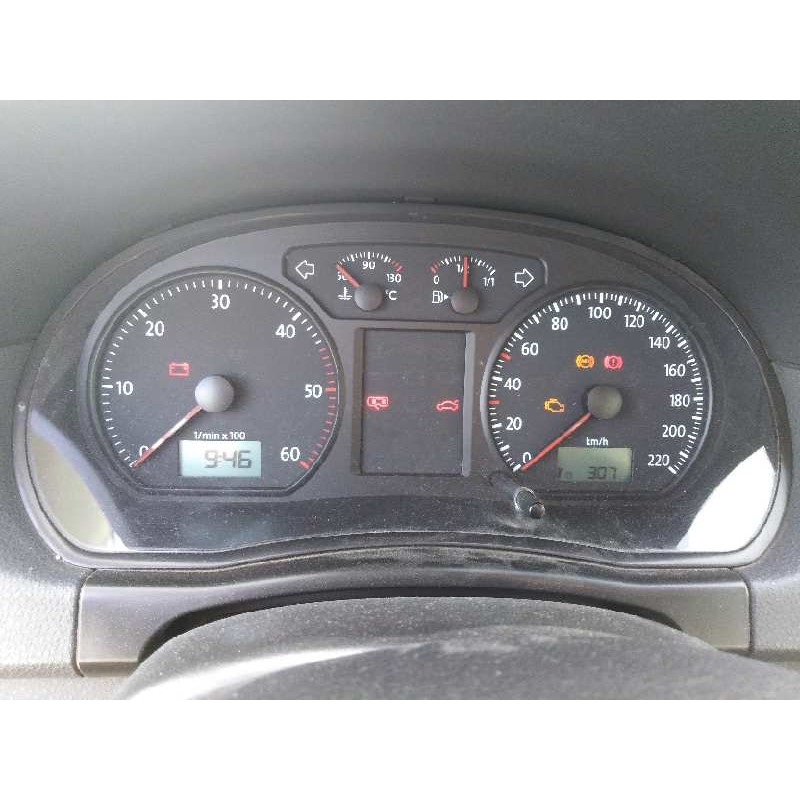 VOLKSWAGEN POLO IV (9N_, 9A_) 2008