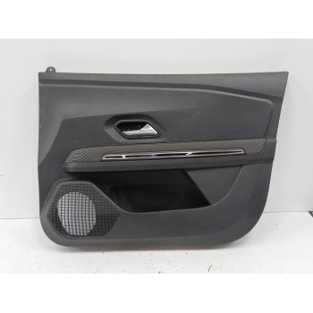 GUARNECIDO PUERTA DELANTERA DERECHA 809002872R 